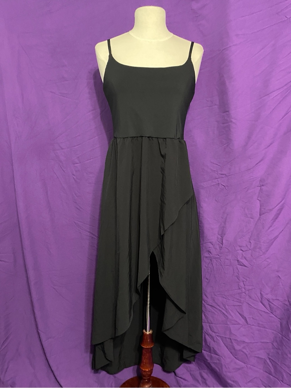 HALARA Black Breezeful High-Low Midi Crossover Dress. Size M.